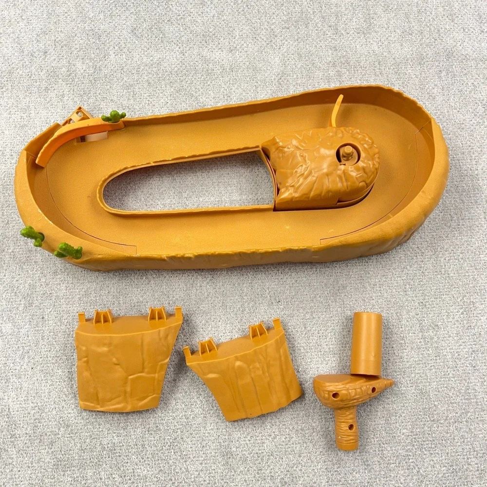 Disney Pixar Cars Radiator Springs World Playset Toys R Us Exclusive PARTS LOT